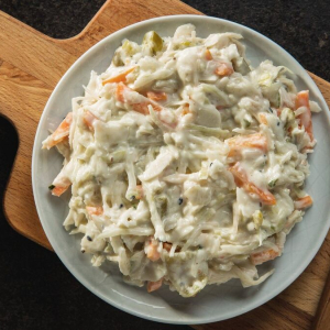 Хватит пичкать родных оливье и винегретом: салат «Советский» сразит всех наповал